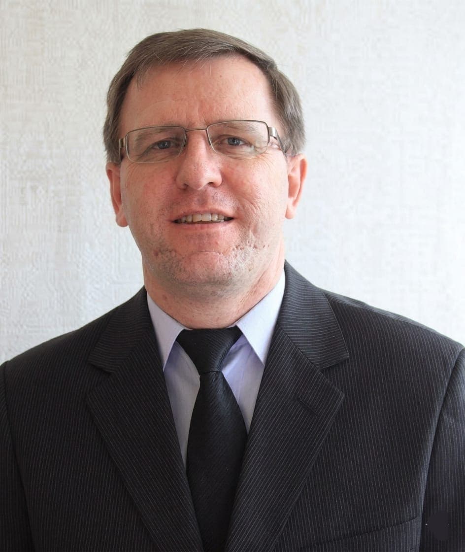 Retrato de Dr. Claiton Kunz