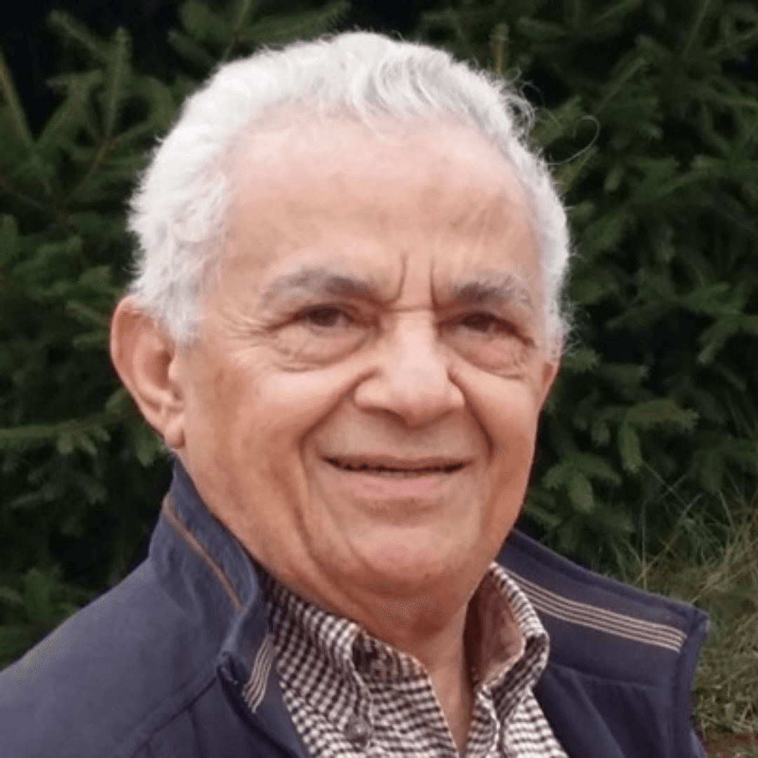 Retrato de Dr. Evis Luis Carballosa